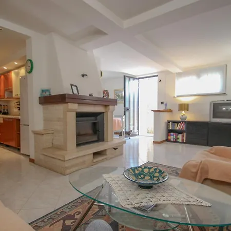 Rafi Two Apartament *
